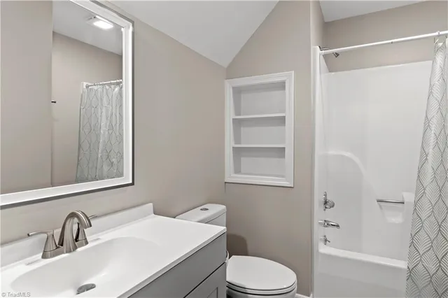 $449,400 | 5309 Moss Creek Lane, Clemmons, NC 27012