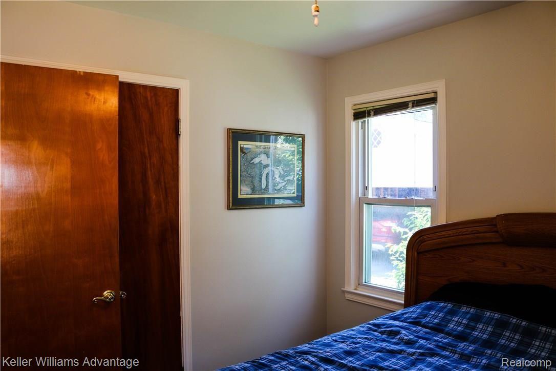 11403 Inkster Road Livonia, MI 48150 - Photo 16 of 43 I19.jpg