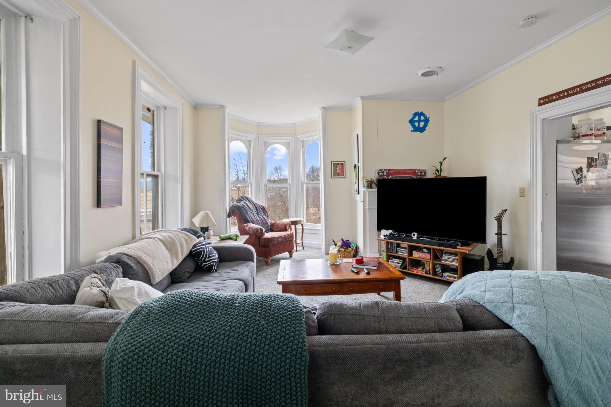1118 Bachmans Valley Road Westminster, MD 21158 - Photo 23 of 29 Livingroom Unit 2