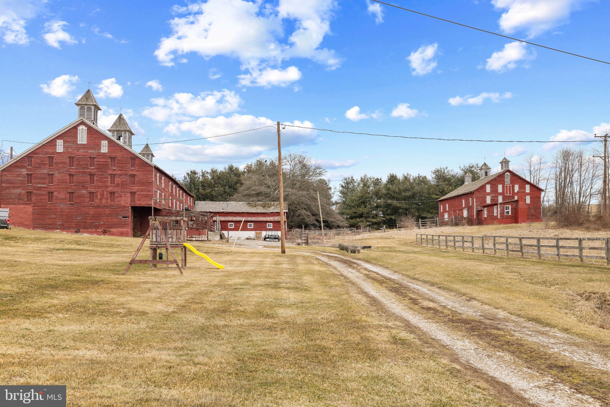 1118 Bachmans Valley Road Westminster, MD 21158 - Photo 7 of 29 Main Barn