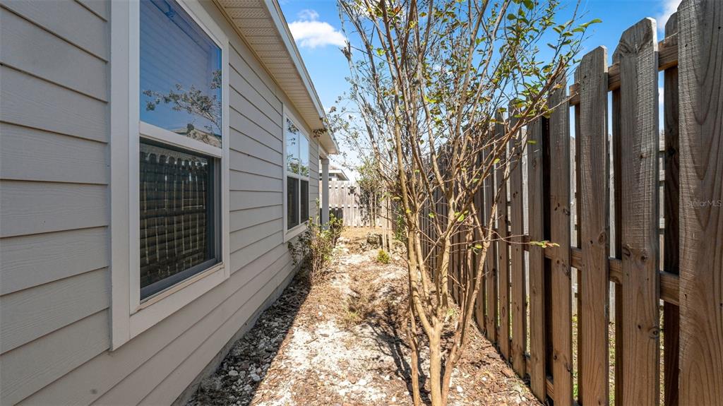 25093 Southwest 11th Court Newberry, FL 32669 - Photo 12 of 12