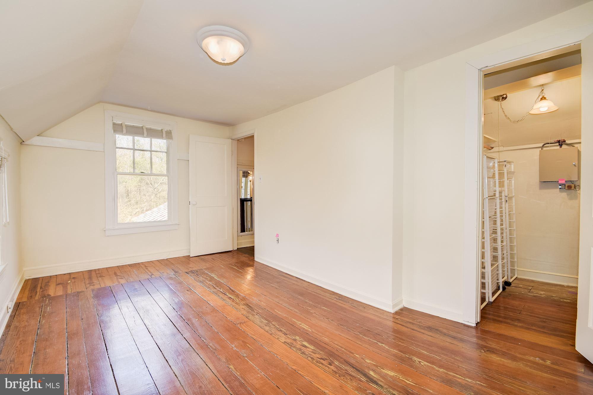 17825 Pond Road Ashton, MD 20861 - Photo 20 of 32 Gallery Image 20