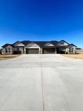 $2,450 | 3837 Clovis Street, Midlothian, TX 76065