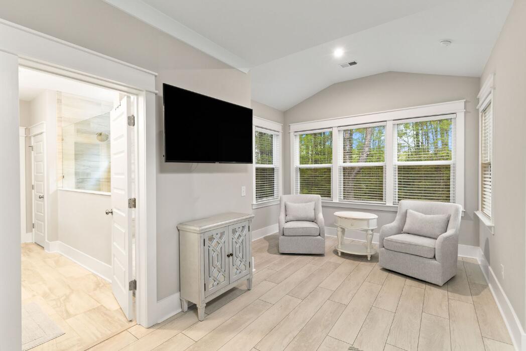 1052 Lyle Way Mount Pleasant, SC 29466 - Photo 25 of 38 MASTER BED SITTING AREA