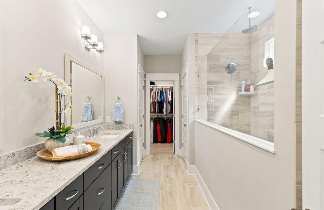 1052 Lyle Way Mount Pleasant, SC 29466 - Photo 26 of 38 MASTER BATHROOM 2