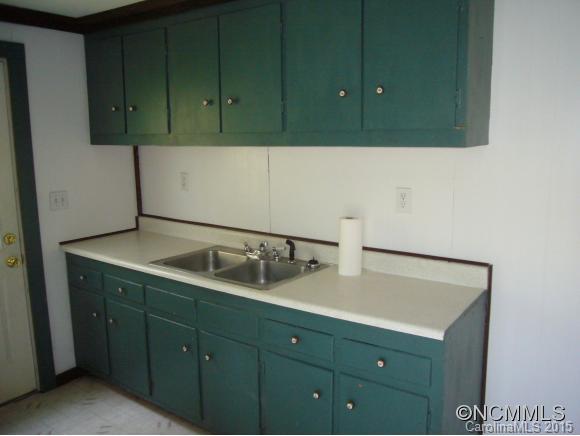 41 Arrowood Road Weaverville, NC 28787 - Photo 10 of 18 Gallery Image 10