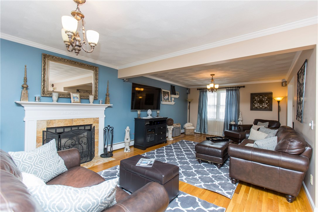 32 Fox Ridge Drive Cranston, RI 02921 - Photo 14 of 30 Gallery Image 14