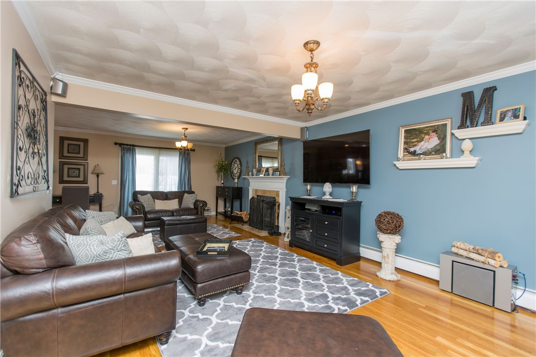 32 Fox Ridge Drive Cranston, RI 02921 - Photo 15 of 30 Gallery Image 15