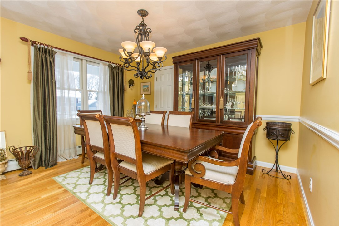 32 Fox Ridge Drive Cranston, RI 02921 - Photo 10 of 30 Gallery Image 10