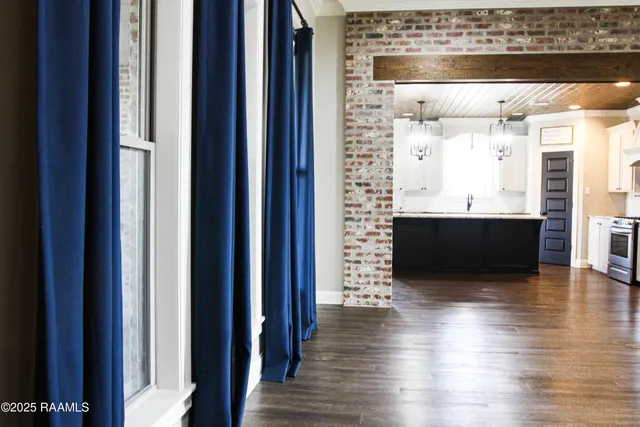 $395,000 | 2141 McGee Road, Ville Platte, LA 70586