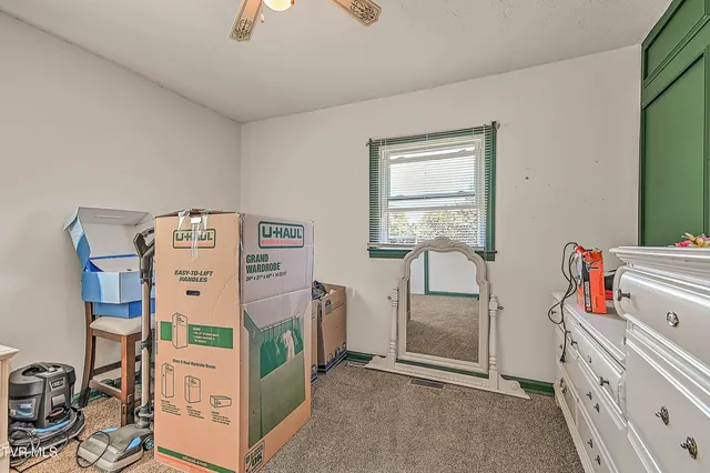 $239,900 | 16153 Baytree Road, Bristol, VA 24202