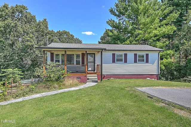 $239,900 | 16153 Baytree Road, Bristol, VA 24202