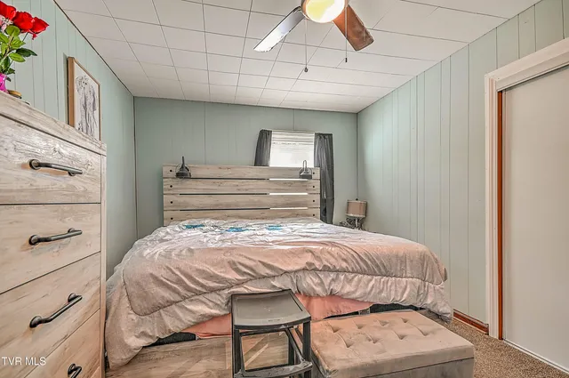 $239,900 | 16153 Baytree Road, Bristol, VA 24202