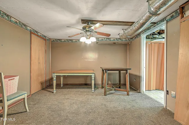 $239,900 | 16153 Baytree Road, Bristol, VA 24202