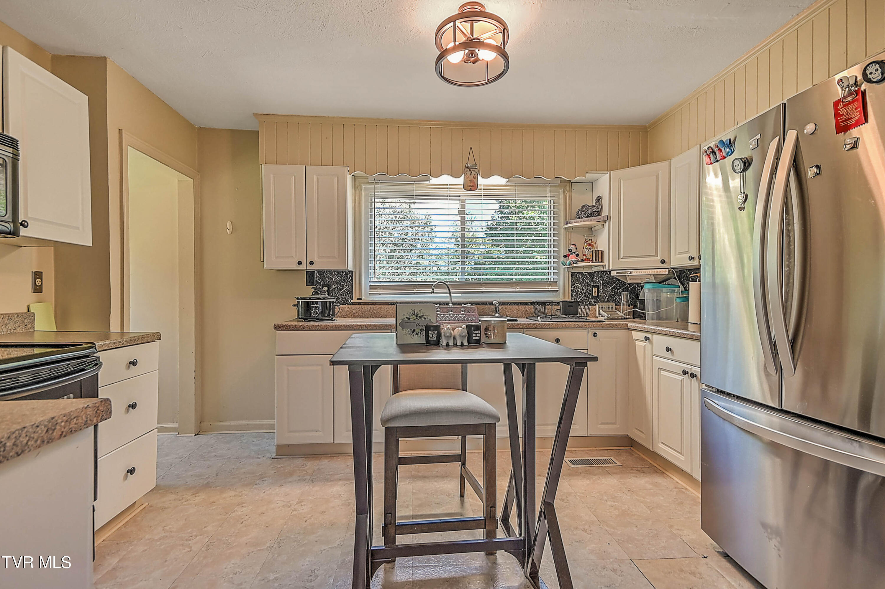 16153 Baytree Road Bristol, VA 24202 - Photo 9 of 37 16153 Baytree CP-12