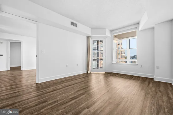 $499,000 | 11800 Sunset Hills Road, Unit 726, Reston, VA 20190