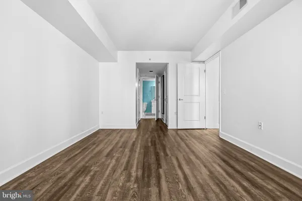 $499,000 | 11800 Sunset Hills Road, Unit 726, Reston, VA 20190