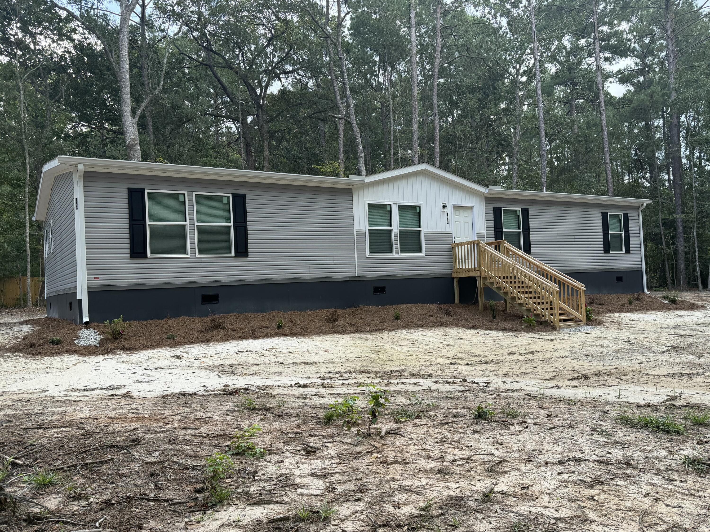 183 Barons Road Summerville, SC 29483 - Photo 1 of 25 Larry Parker - 183 Barons Rd - 1