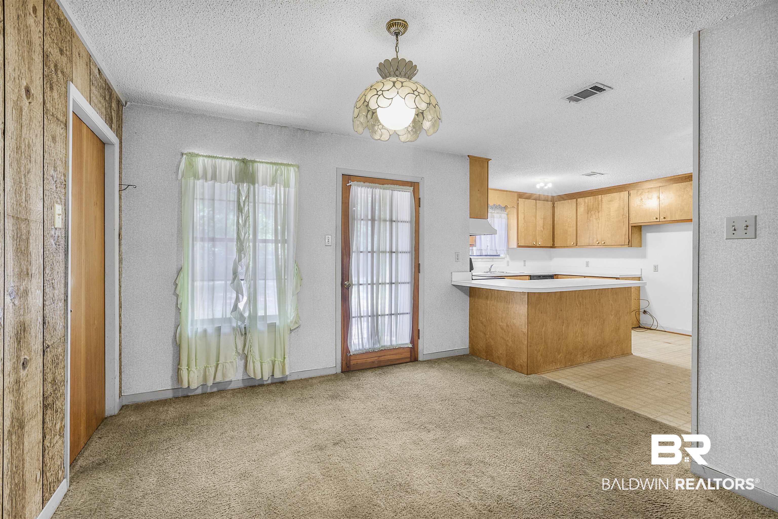 108 Cameron Circle Daphne, AL 36526 - Photo 7 of 31 Dining Room