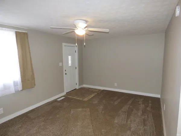 $191,777 | 304 East Green Street, Frankfort, IN 46041