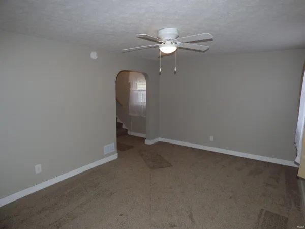 $191,777 | 304 East Green Street, Frankfort, IN 46041