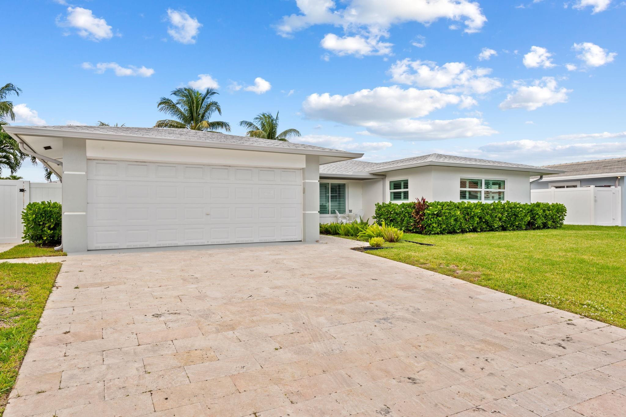 751 Southeast 7th Avenue Pompano Beach, FL 33060 - Photo 5 of 57 Photo 5