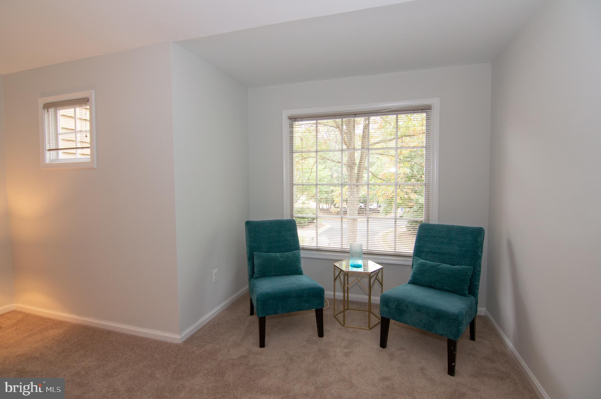 11415 Hollow Timber Way Reston, VA 20194 - Photo 27 of 50 Upper Level Primary Bedroom