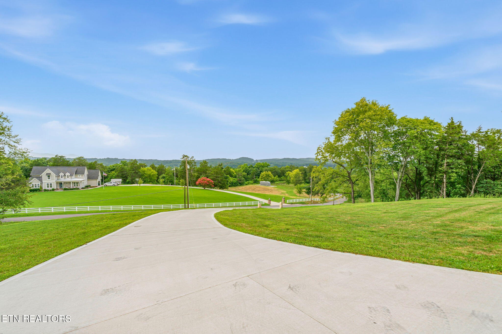 1338 Mountain Road Clinton, TN 37716 - Photo 6 of 50 8-web-or-mls-1338 Mountain Road 1