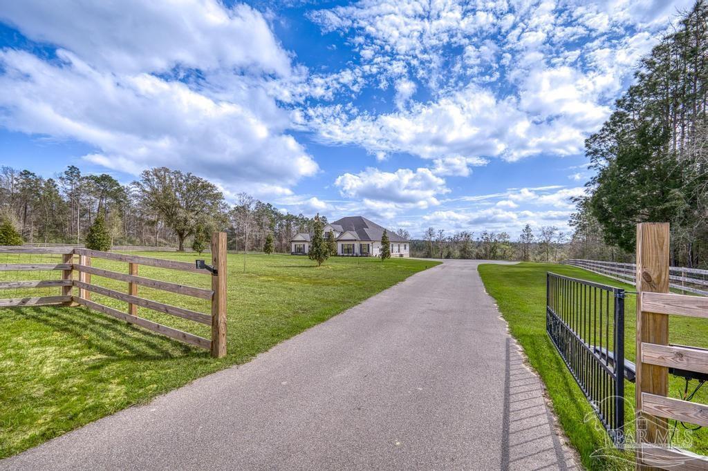 1851 Booth Lake Road Cantonment, FL 32533 - Photo 7 of 70