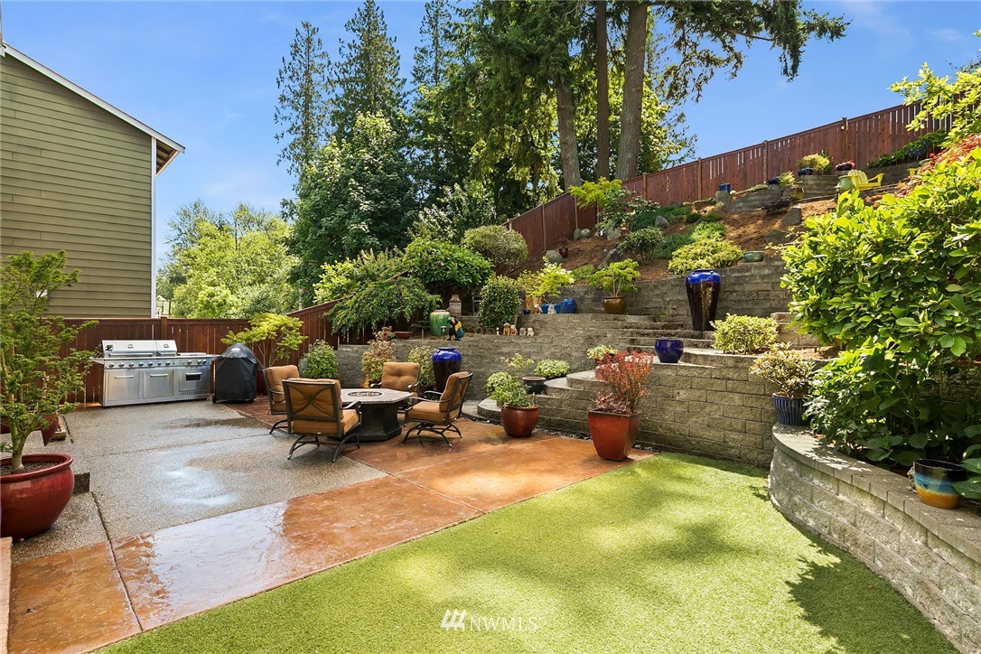 2804 232nd Street Southeast Bothell, WA 98021 - Photo 2 of 21