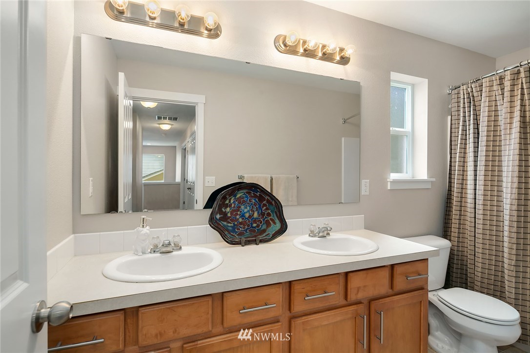 2804 232nd Street Southeast Bothell, WA 98021 - Photo 17 of 21