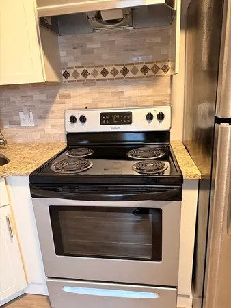 $1,800 | 106-108 Union Street, Unit 3, Mansfield, MA 02048