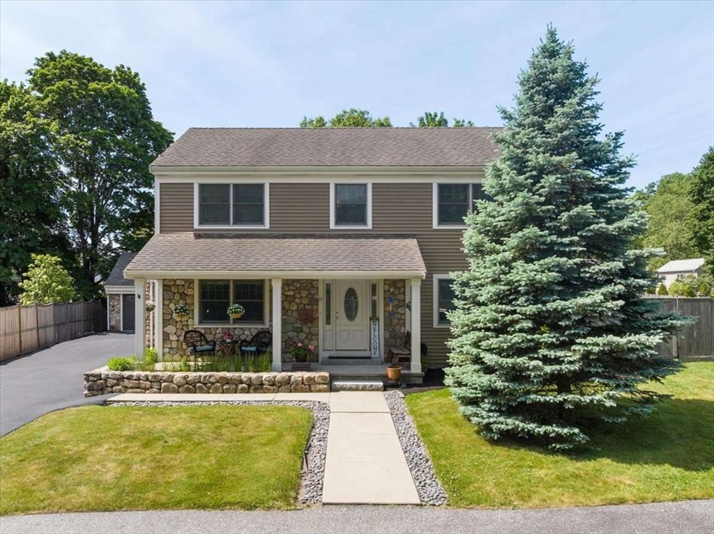 12 Mountain Road Waltham, MA 02451 - Photo 2 of 42