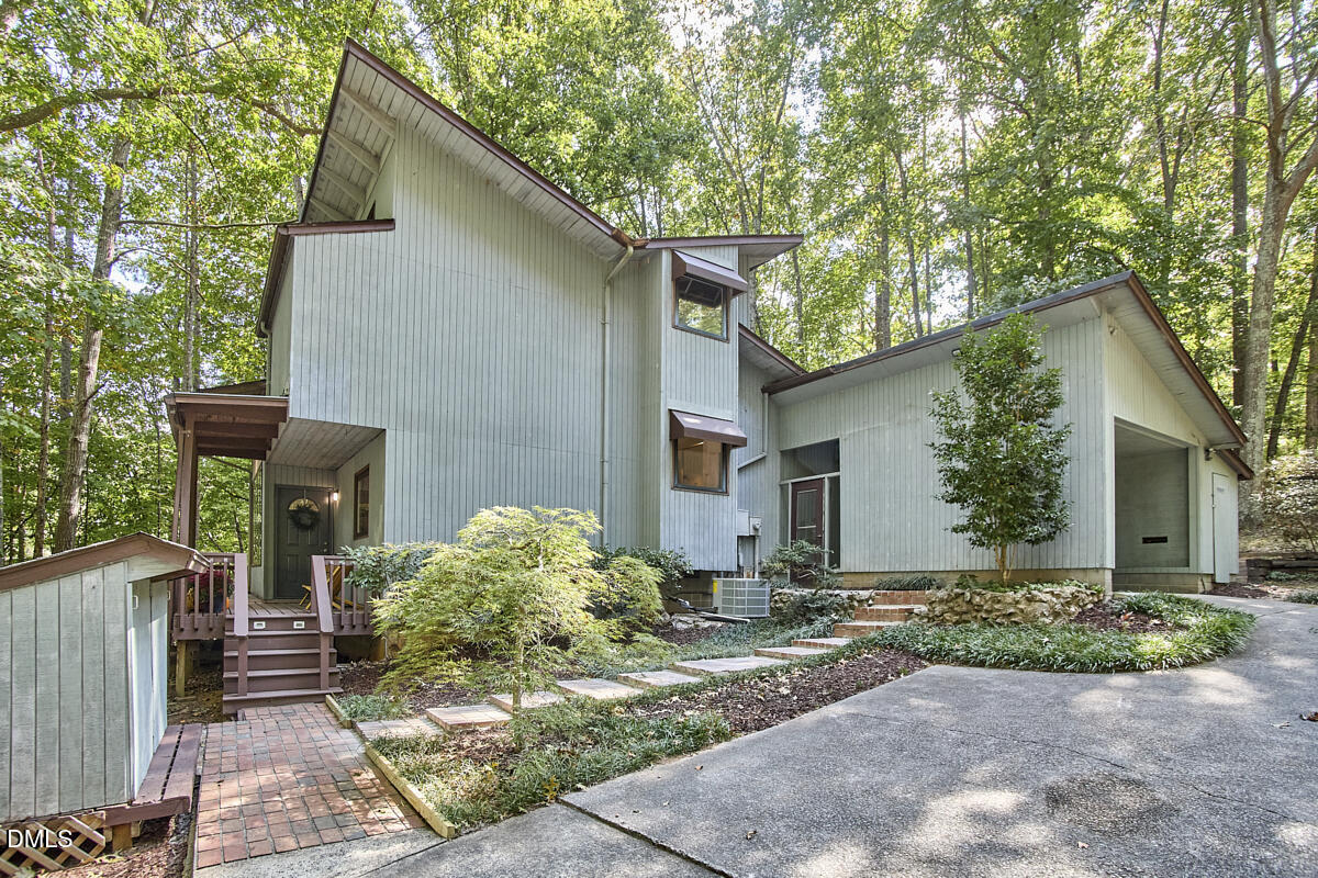 3719 West Cornwallis Road Durham, NC 27705 - Photo 4 of 67 010