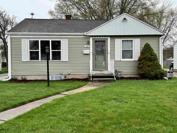 $240,000 | 959 Waverly Place, Green Bay, WI 54304