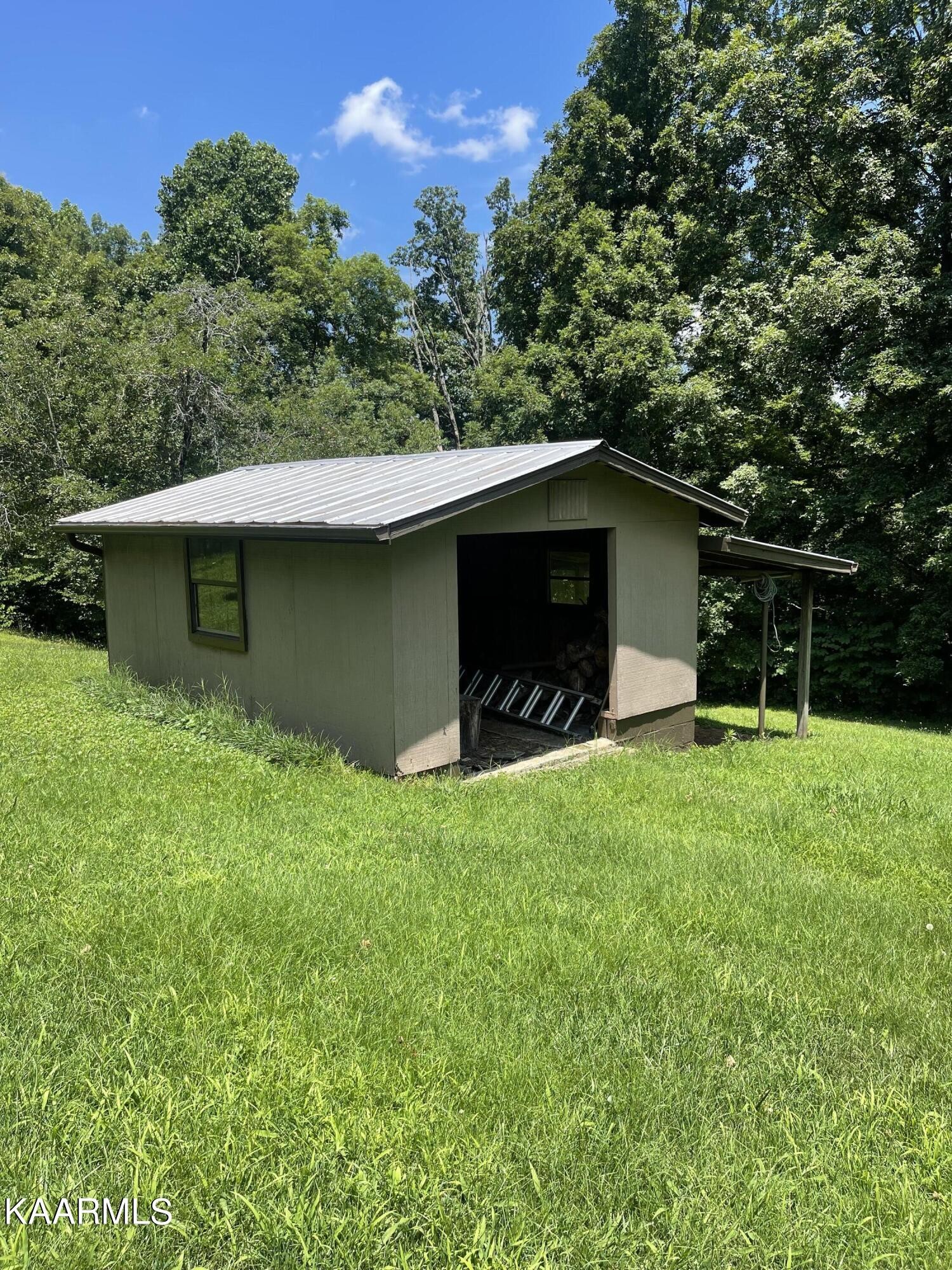 8812 Ventis Lane Powell, TN 37849 - Photo 11 of 31 Gallery Image 11