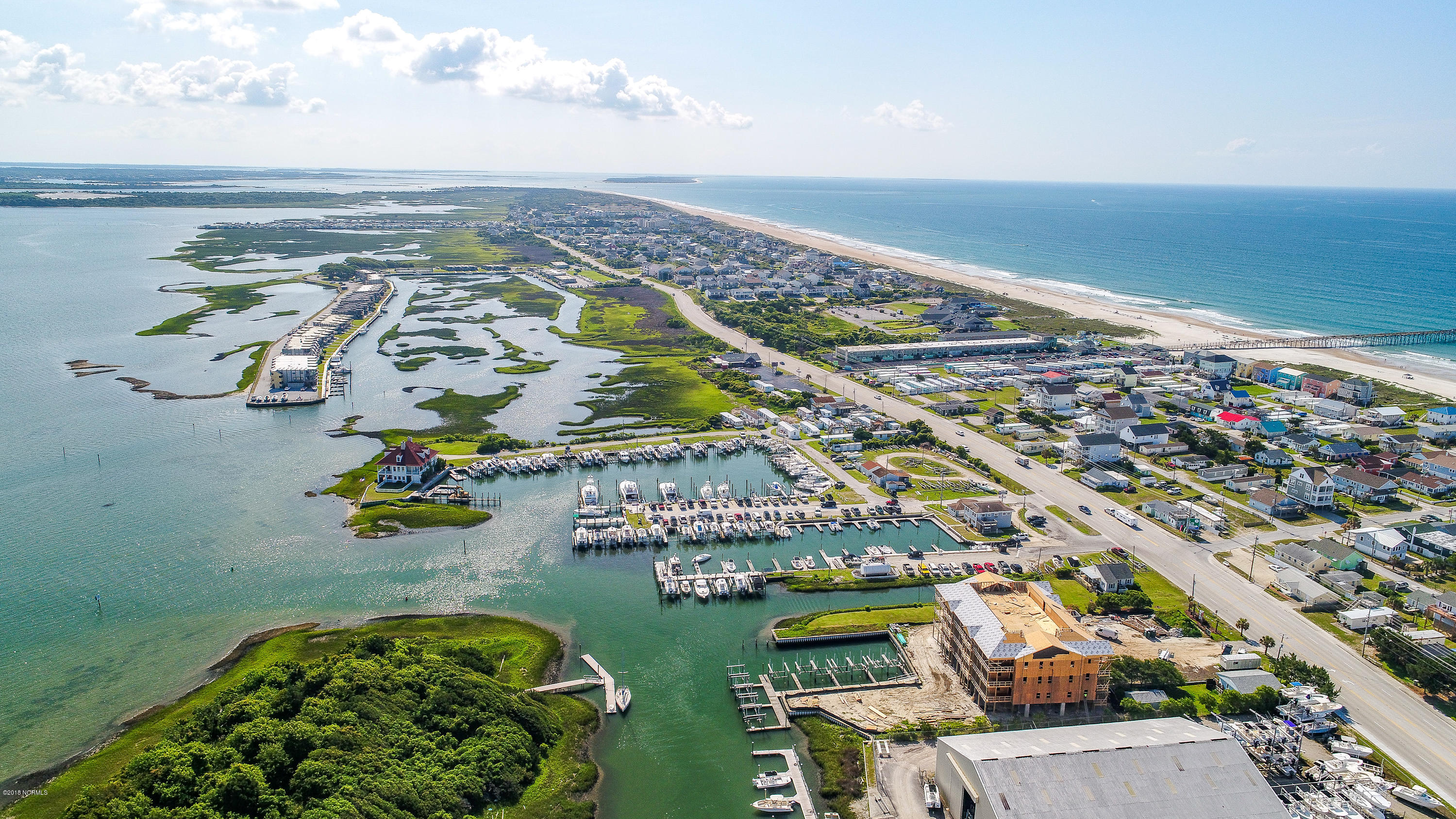 431 East Fort Macon Road, Unit 3 Atlantic Beach, NC 28512 - Photo 14 of 17 Chill Photo_-32