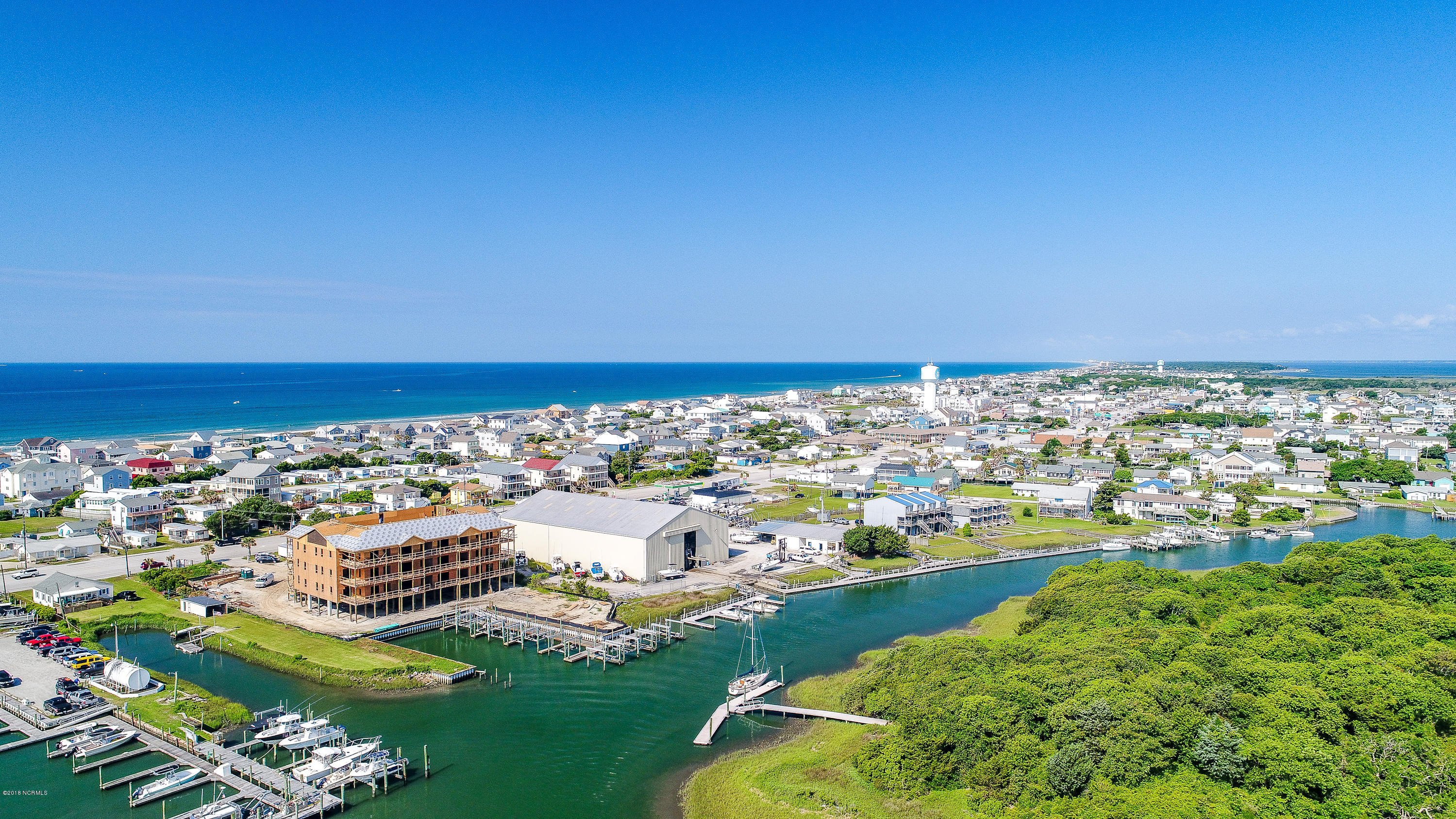 431 East Fort Macon Road, Unit 3 Atlantic Beach, NC 28512 - Photo 9 of 17 Chill Photo_-16