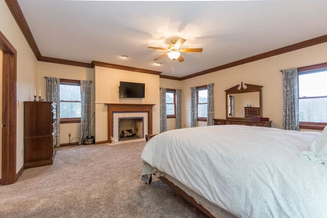9820 West Gardner Road Bloomington, IN 47403 - Photo 13 of 36
