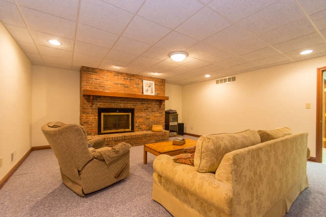 9820 West Gardner Road Bloomington, IN 47403 - Photo 20 of 36