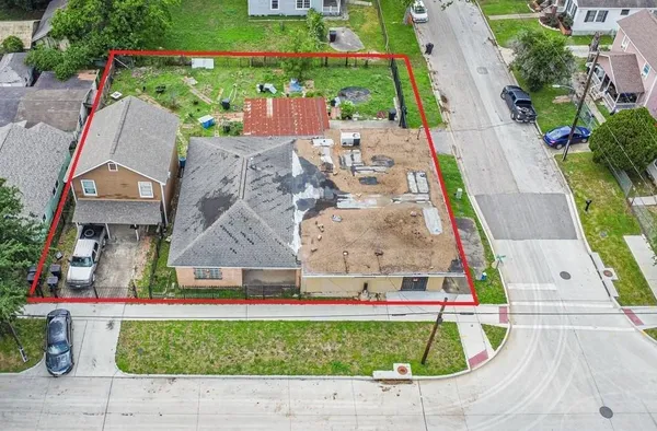 $398,000 | 7846 Dayton Street, Houston, TX 77012