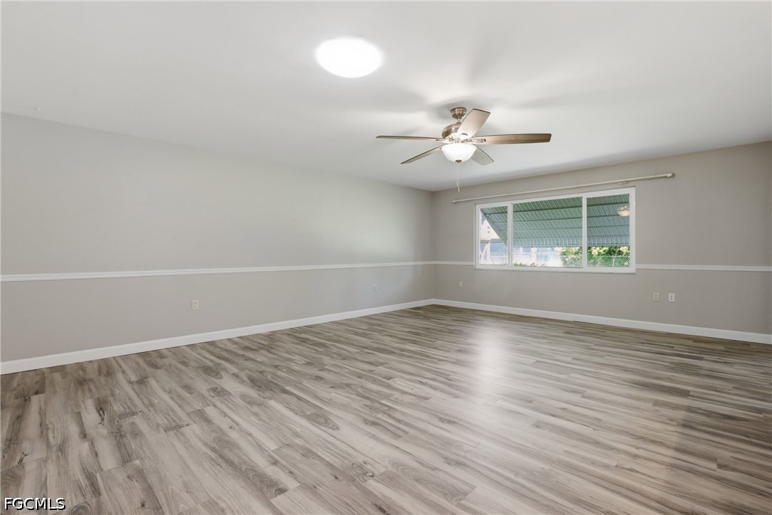 12878 Iona Road Fort Myers, FL 33908 - Photo 13 of 40
