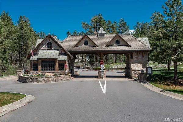 $2,700,000 | 910 Equinox Drive, Castle Rock, CO 80108