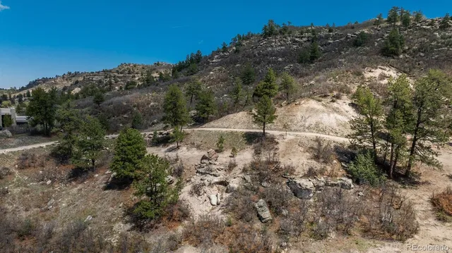 $2,700,000 | 910 Equinox Drive, Castle Rock, CO 80108