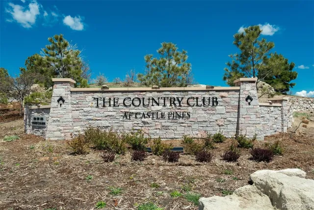 $2,700,000 | 910 Equinox Drive, Castle Rock, CO 80108