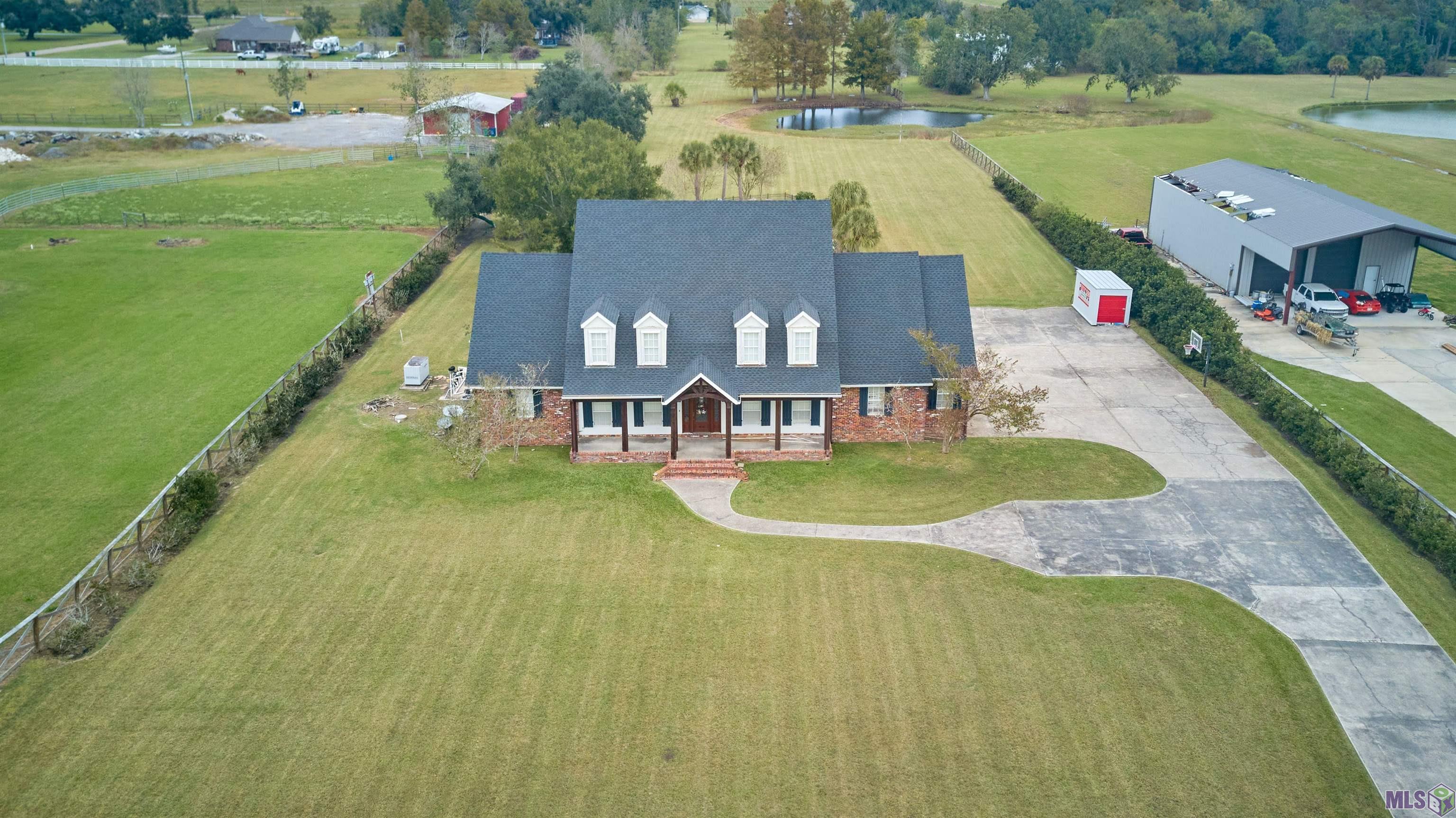 474 North Service Road Raceland, LA 70394 - Photo 2 of 26