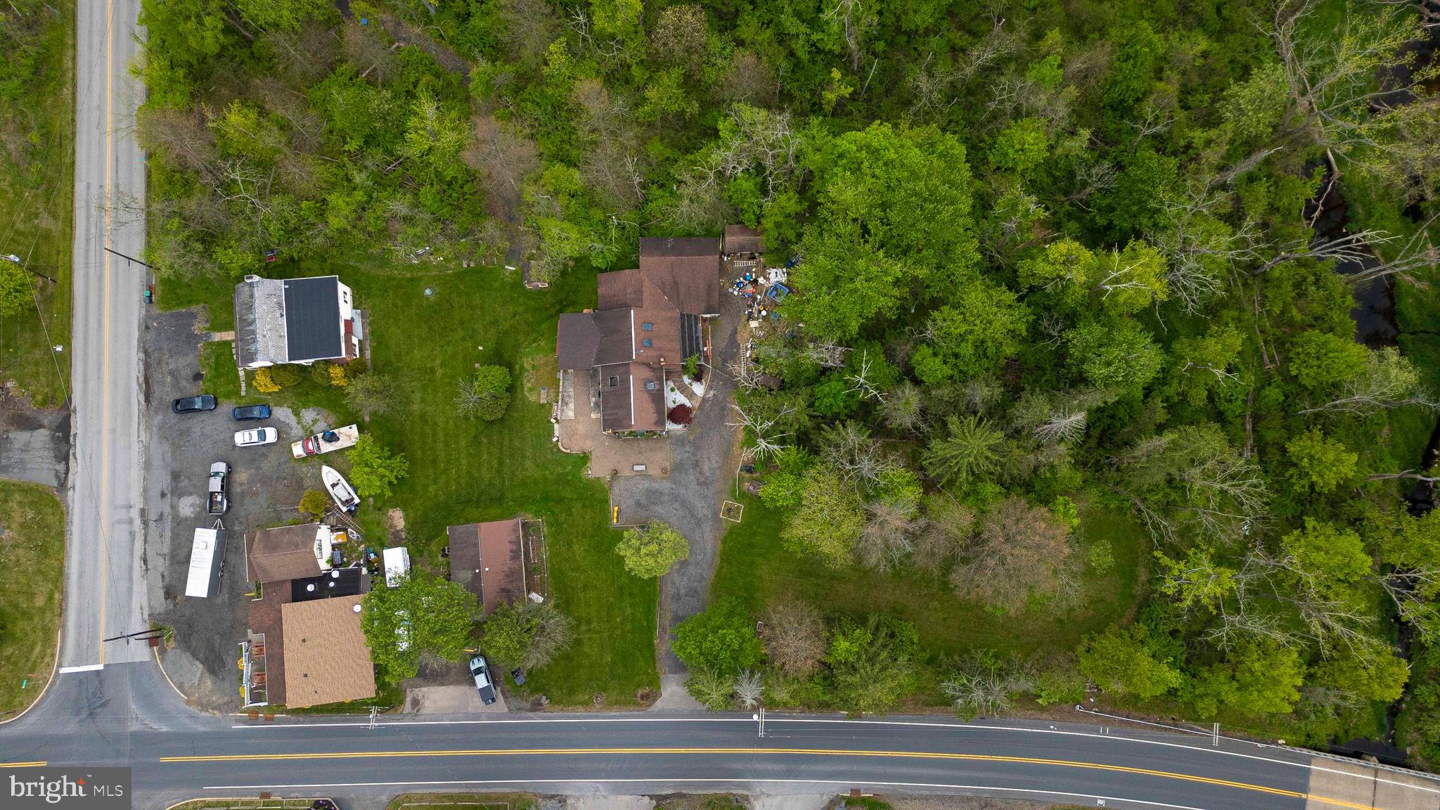 271 Old Croton Road Flemington, NJ 08822 - Photo 25 of 34 an aerial view of residential houses with outdoor space