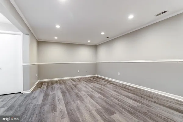 $3,000 | 41 Battersea Bridge Court, Lutherville-Timonium, MD 21093