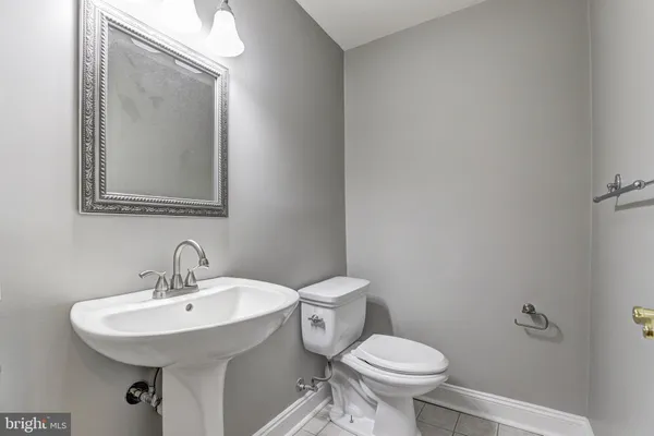 $3,000 | 41 Battersea Bridge Court, Lutherville-Timonium, MD 21093