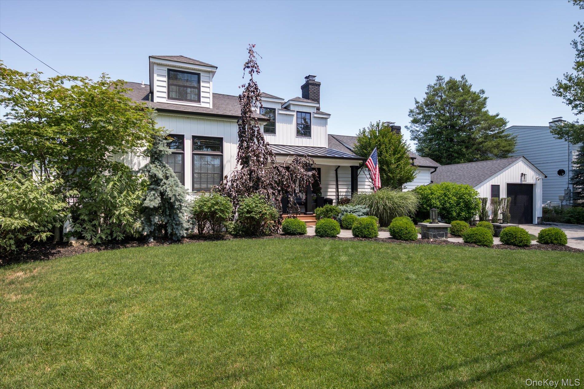 131 Fairview Road Massapequa, NY 11758 - Photo 7 of 50
